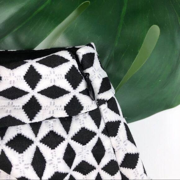 Banana Republic Star Quilted Jacquard Mini Skirt - Picture 5 of 9